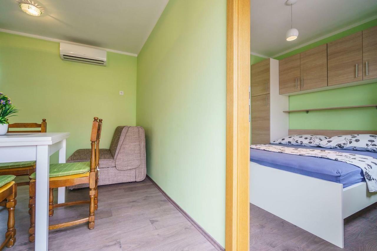 Apartmani Stobrec Split Exterior photo